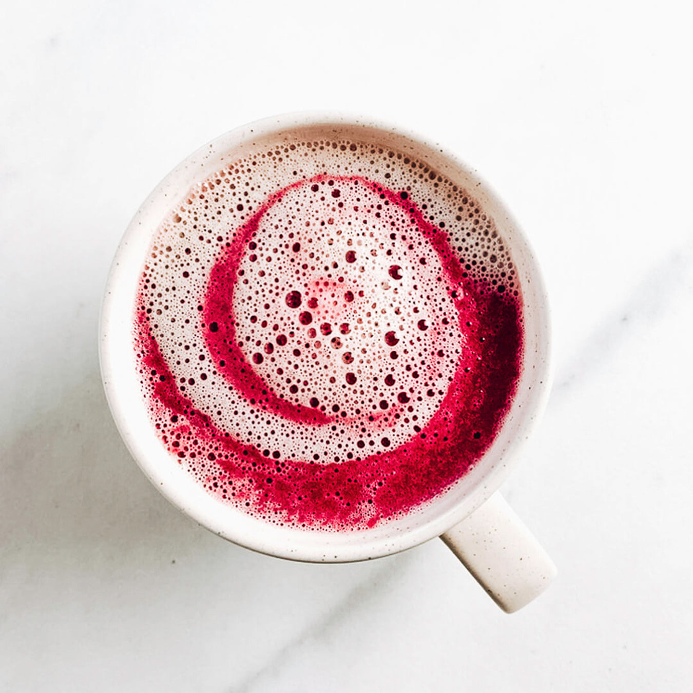 Dreamy Beetroot Latte with Radiance Oil