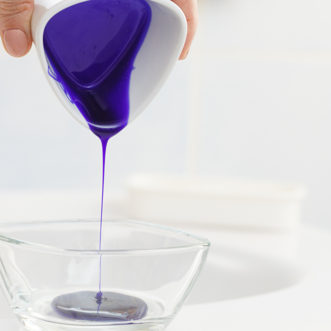 The effects of purple shampoo on your hair: Why you should switch to a natural one